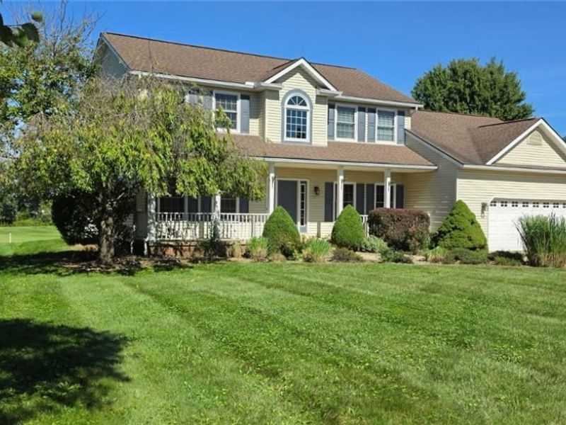 1965 Augusta Drive SE, Massillon, OH 44646 Photo 1