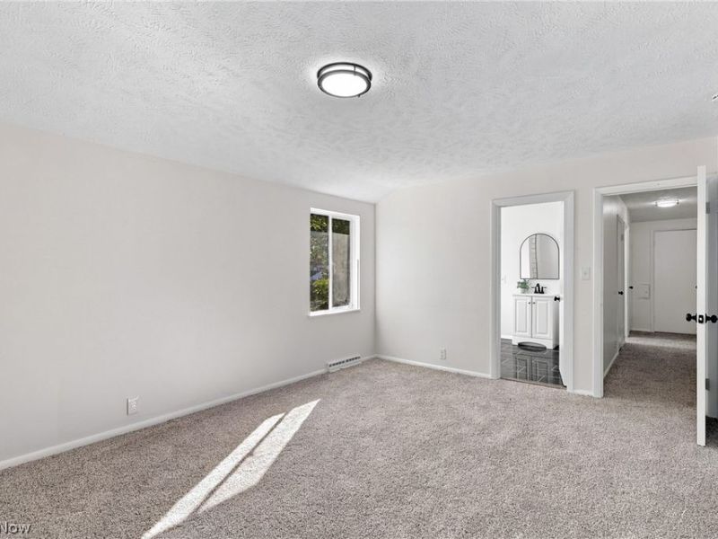 2131 Newbury Drive, Cleveland, OH 44112 Photo 32