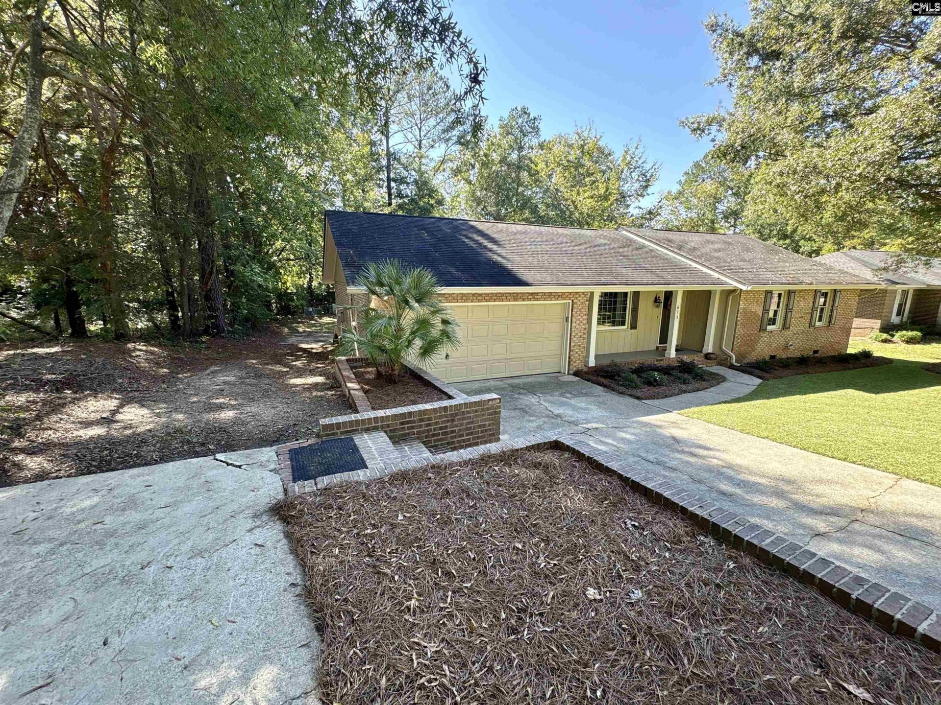 673 N Royal Tower Drive  Photo 11
