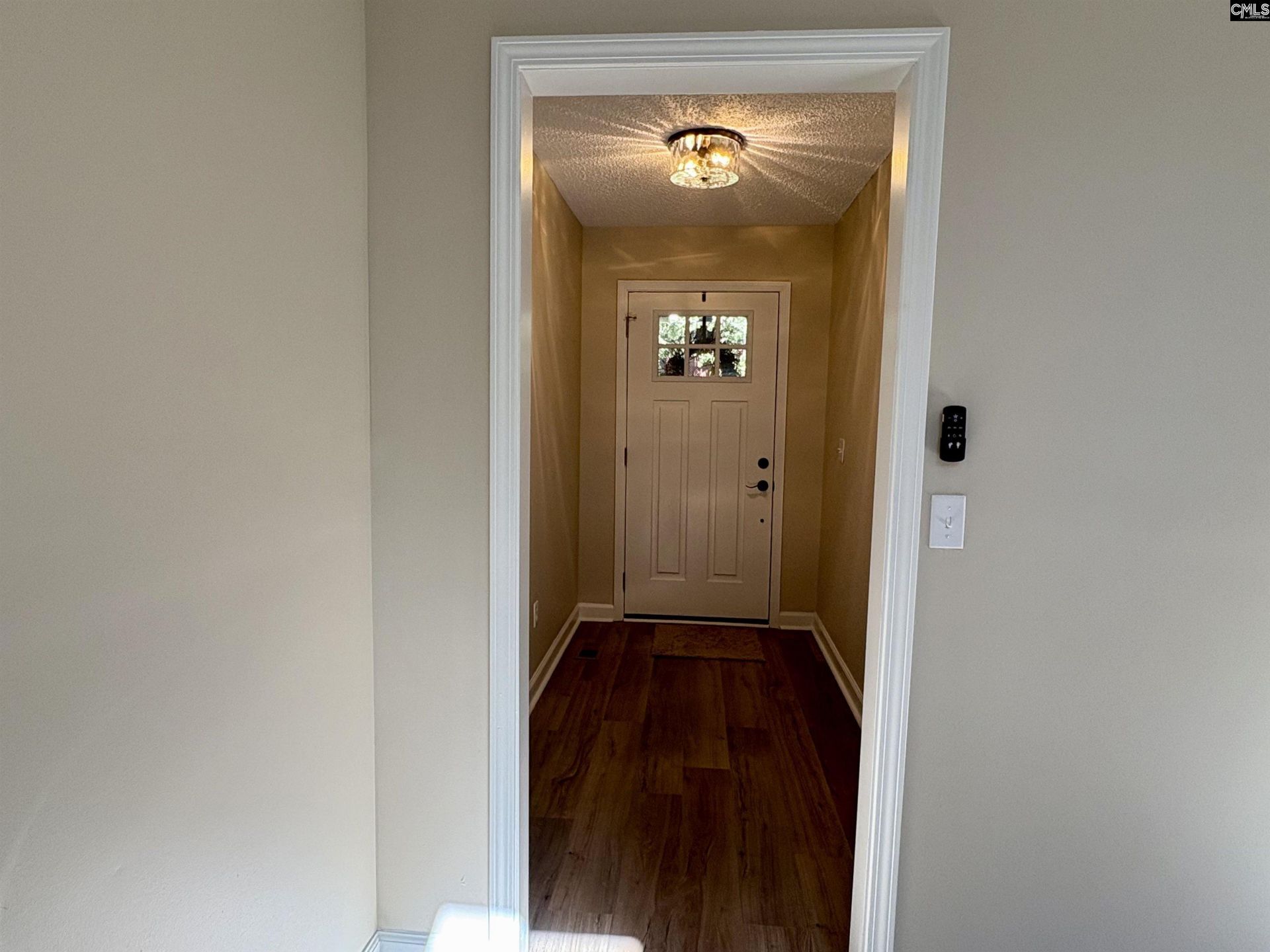 673 N Royal Tower Drive  Photo 12