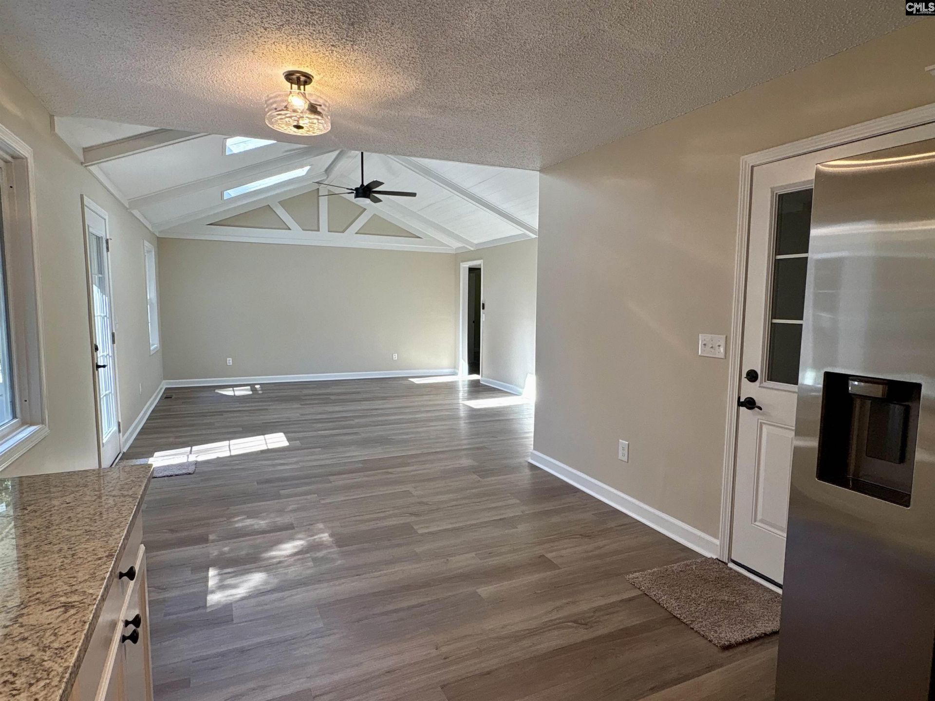 673 N Royal Tower Drive  Photo 17