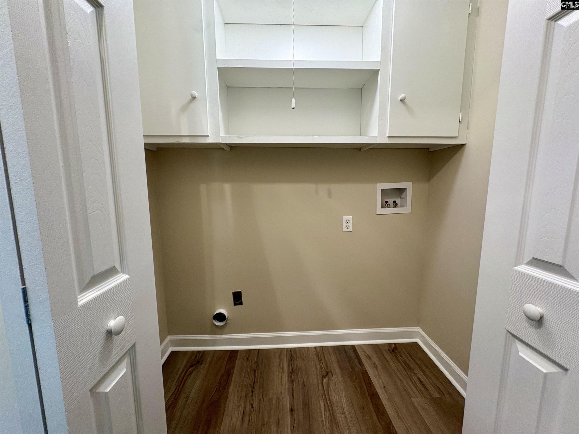 673 N Royal Tower Drive  Photo 26