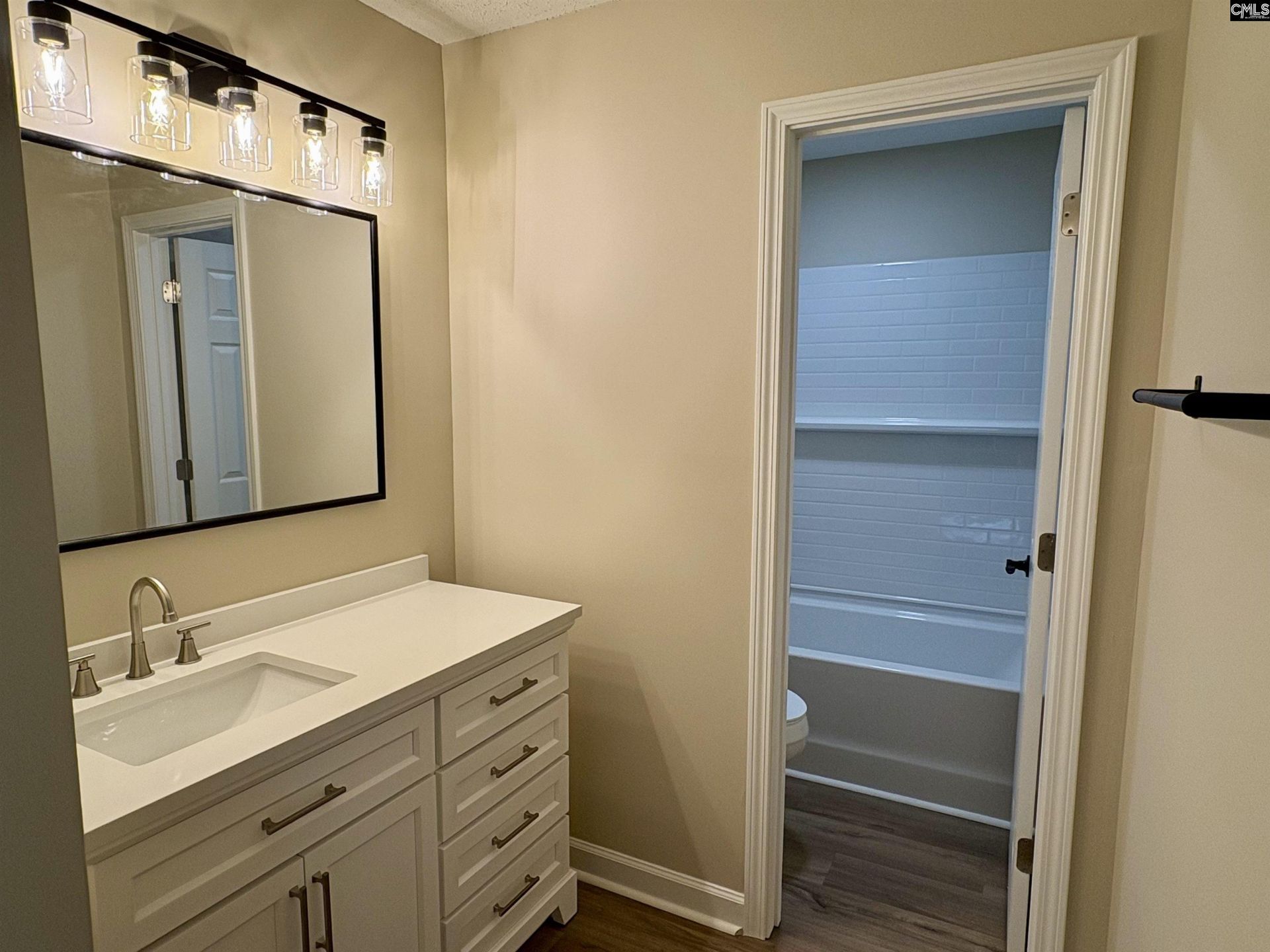 673 N Royal Tower Drive  Photo 35