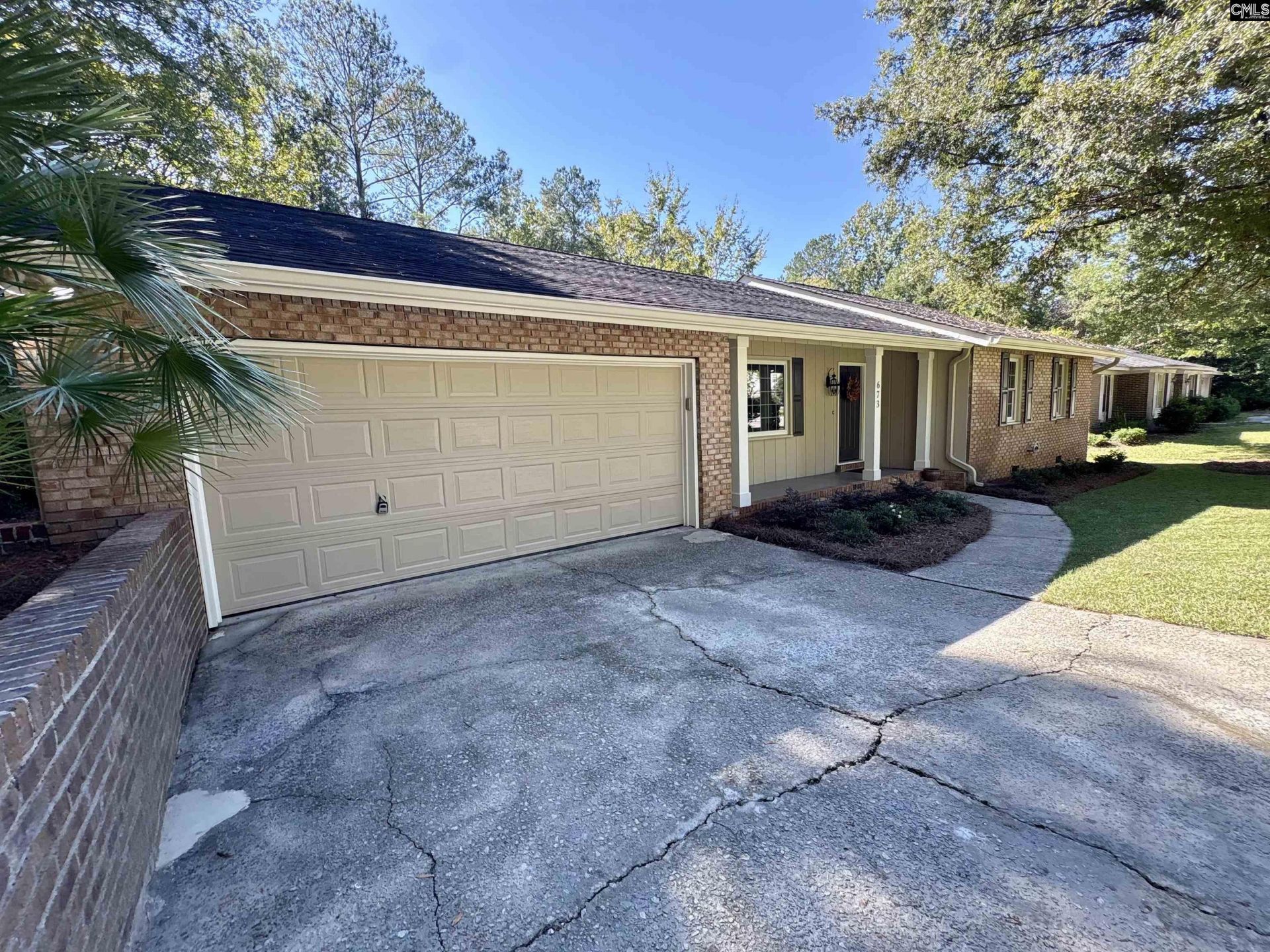 673 N Royal Tower Drive  Photo 8