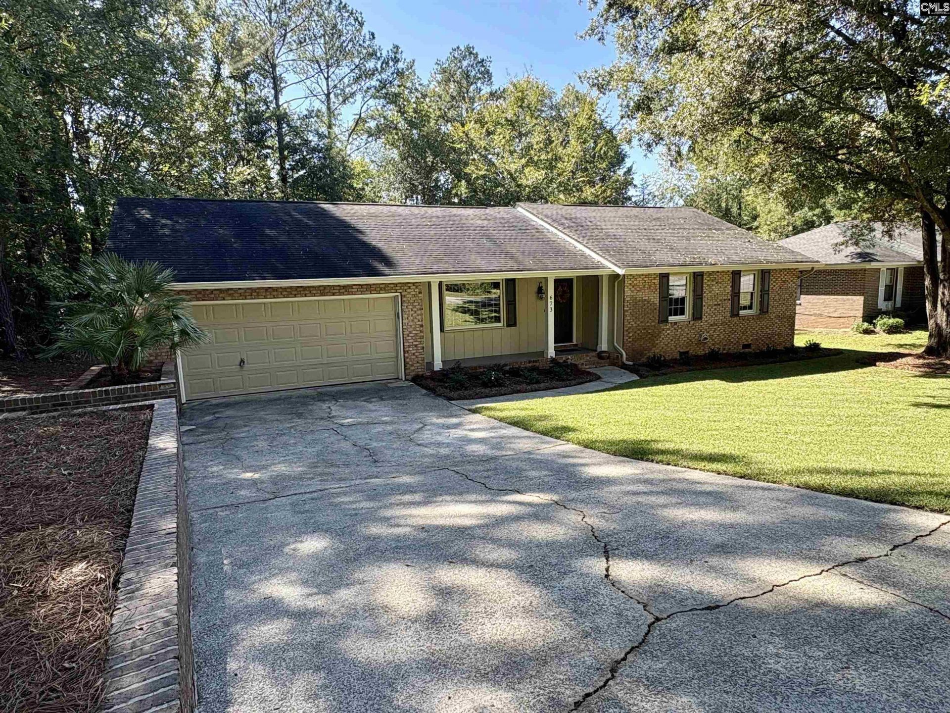 673 N Royal Tower Drive  Photo 9