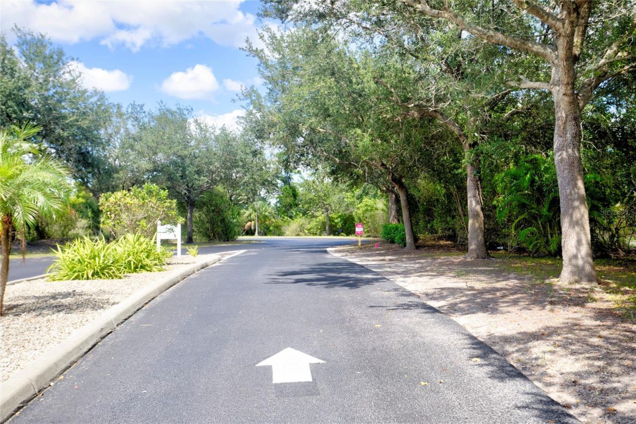 8101 Memory Lane , Unit 220, Rotonda West, FL 33947 Photo