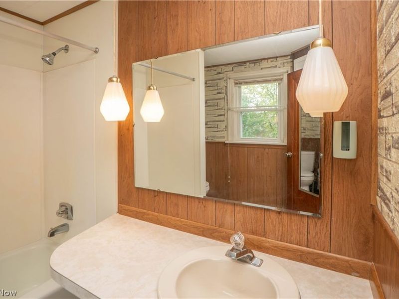 2491 Perry Drive SW, Canton, OH 44706 Photo 31