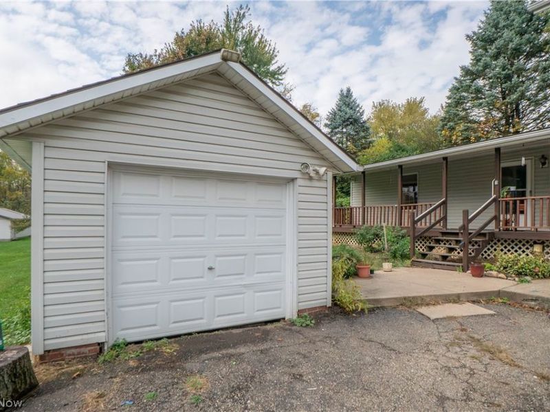 2491 Perry Drive SW, Canton, OH 44706 Photo 40