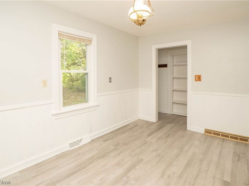 2491 Perry Drive SW, Canton, OH 44706 Photo 8