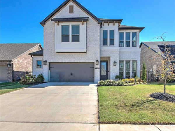 3001 S 14th Place, Rogers, AR 72758