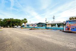 2149 Boundary Street  photo 4