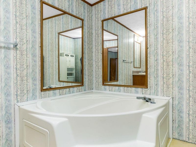 21638 Buena Vista Road , Rockbridge, OH 43149 Photo 37
