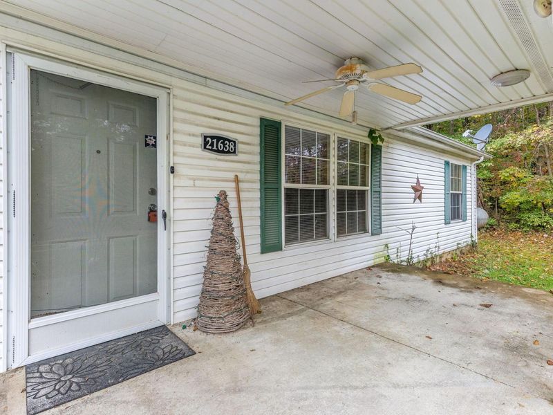 21638 Buena Vista Road , Rockbridge, OH 43149 Photo 4