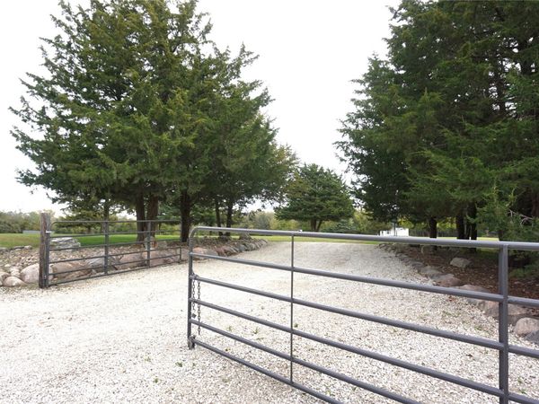 Kiowa Lane, Winterset, IA 50273
