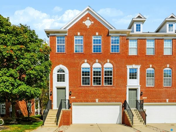 11812 Harvard Lane, Carmel, IN 46032