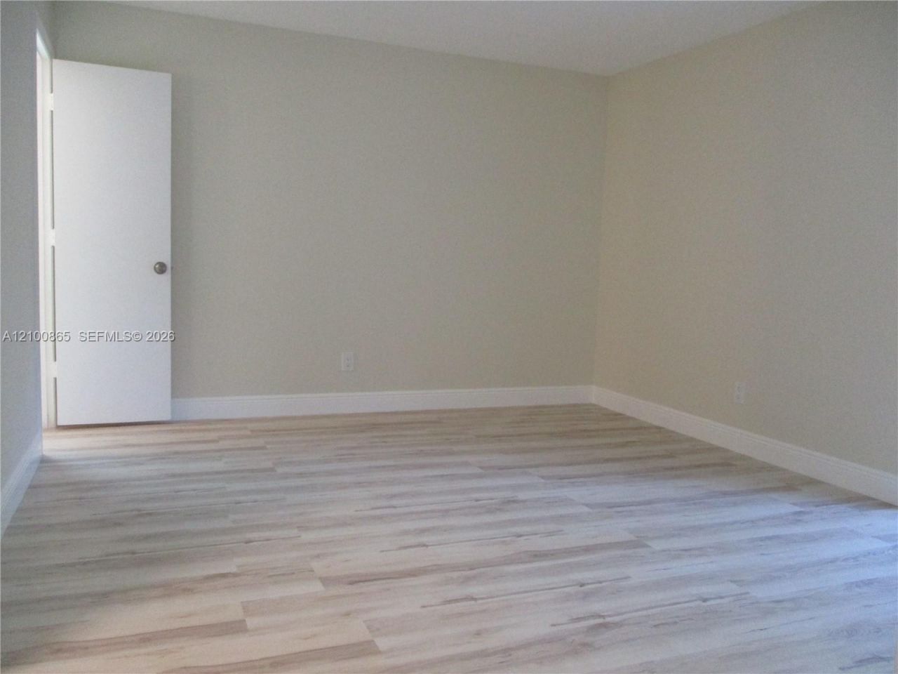 6531 SE Se Federal Hwy , Unit J112, Stuart, FL 34997 Photo
