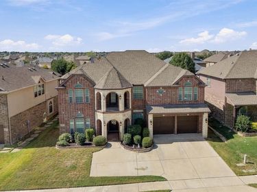 6117 Gibbons Creek Street, Fort Worth, TX 76179