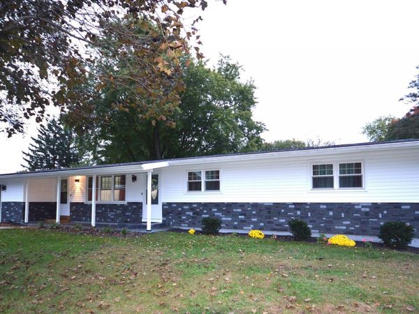1900 Hillcrest Avenue, Plymouth, IN 46563