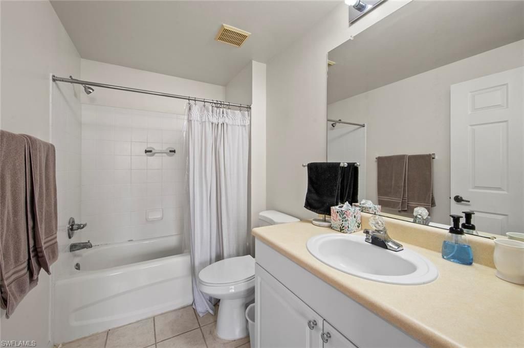 15630 Ocean Walk Cir, Unit 214, Fort Myers, FL 33908 Photo