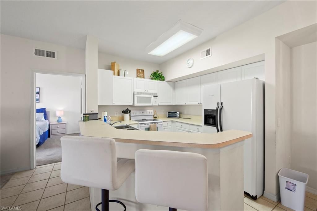 15630 Ocean Walk Cir, Unit 214, Fort Myers, FL 33908 Photo