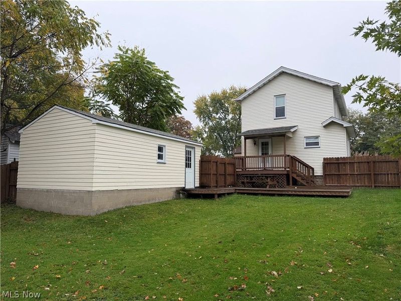 1541 Bonnie Brae Avenue NE, Warren, OH 44483 Photo 6