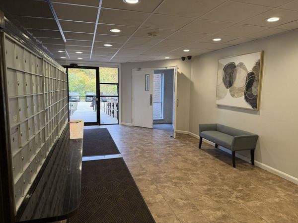 50 Broadlawn, Unit 502, Brookline, MA 02467