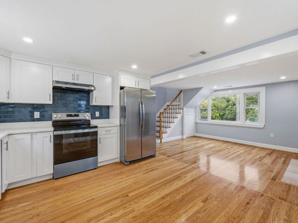 118 Washington St, Unit 118, Melrose, MA 02176