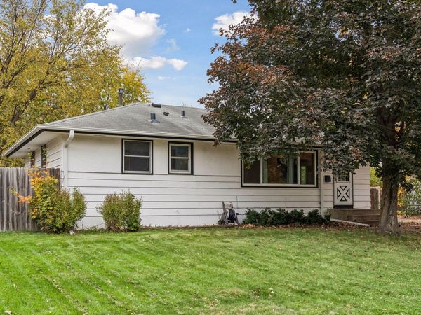 7006 Ewing Avenue N, Brooklyn Center, MN 55429
