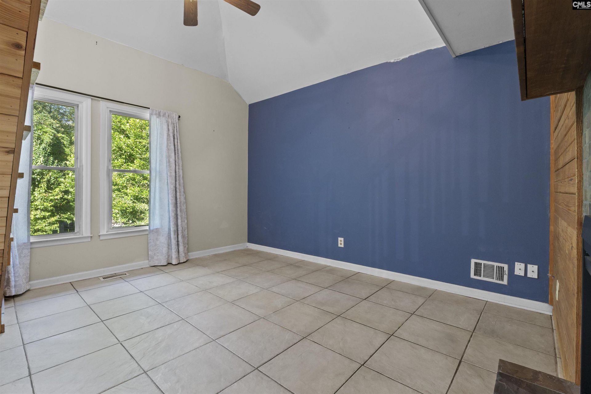 110 Walnut Creek Court Photo 12