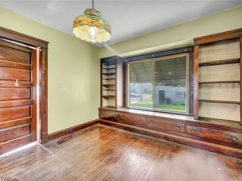 3900 E 42nd Street, Newburgh Heights, OH 44105 Photo 13