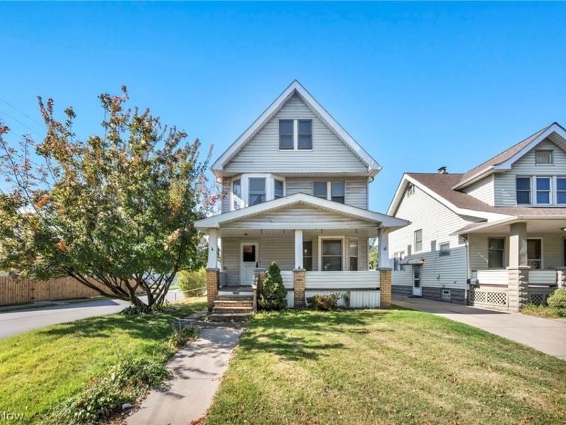 3900 E 42nd Street, Newburgh Heights, OH 44105 Photo 2