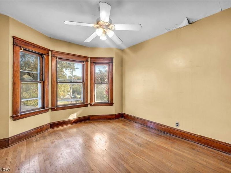 3900 E 42nd Street, Newburgh Heights, OH 44105 Photo 20