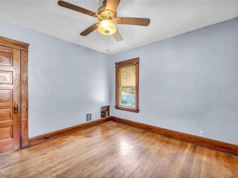 3900 E 42nd Street, Newburgh Heights, OH 44105 Photo 29