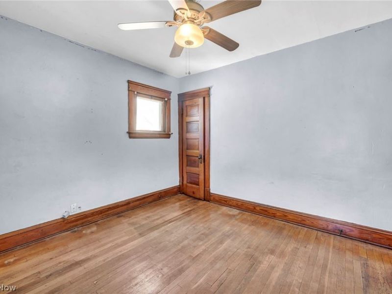 3900 E 42nd Street, Newburgh Heights, OH 44105 Photo 31