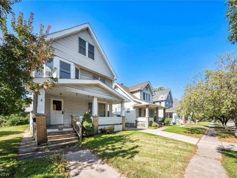 3900 E 42nd Street, Newburgh Heights, OH 44105 Photo 5