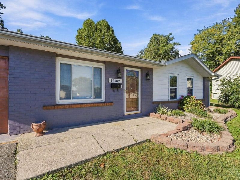 12109 Seaford Drive, Colerain Township, OH 45231 Photo 4
