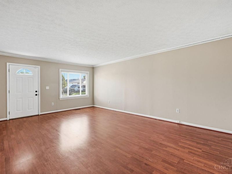 12109 Seaford Drive, Colerain Township, OH 45231 Photo 5