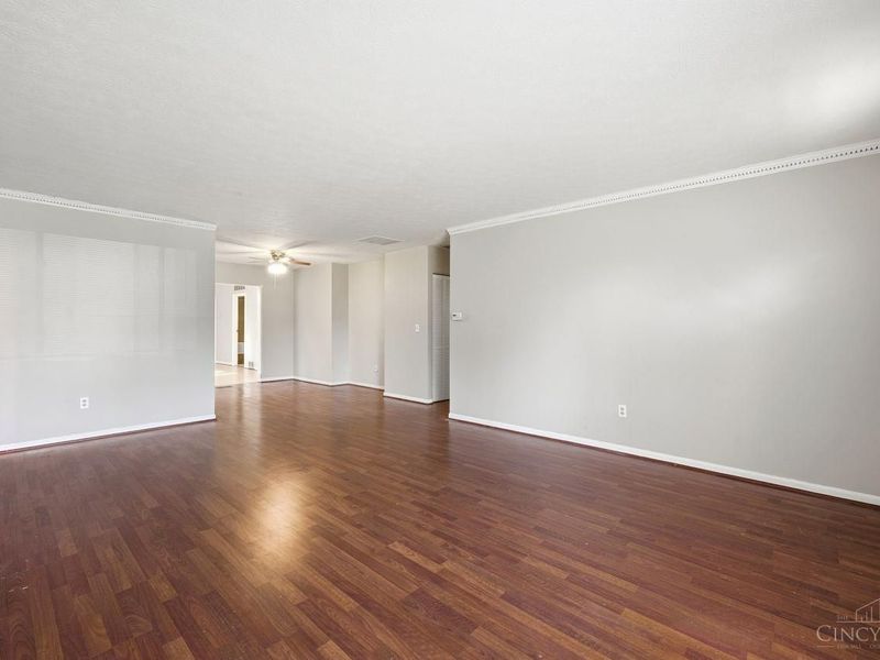 12109 Seaford Drive, Colerain Township, OH 45231 Photo 8