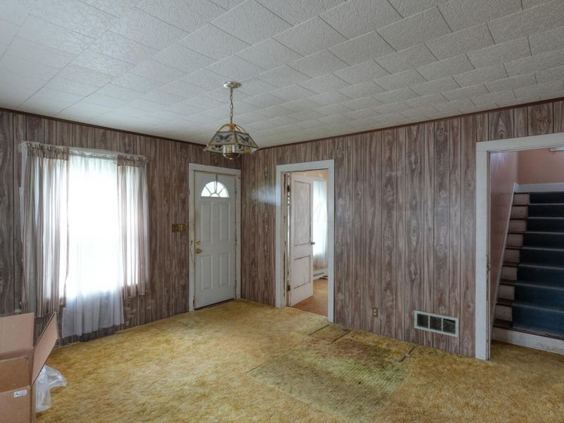 1870 Friendship Drive , New Concord, OH 43762 Photo 5