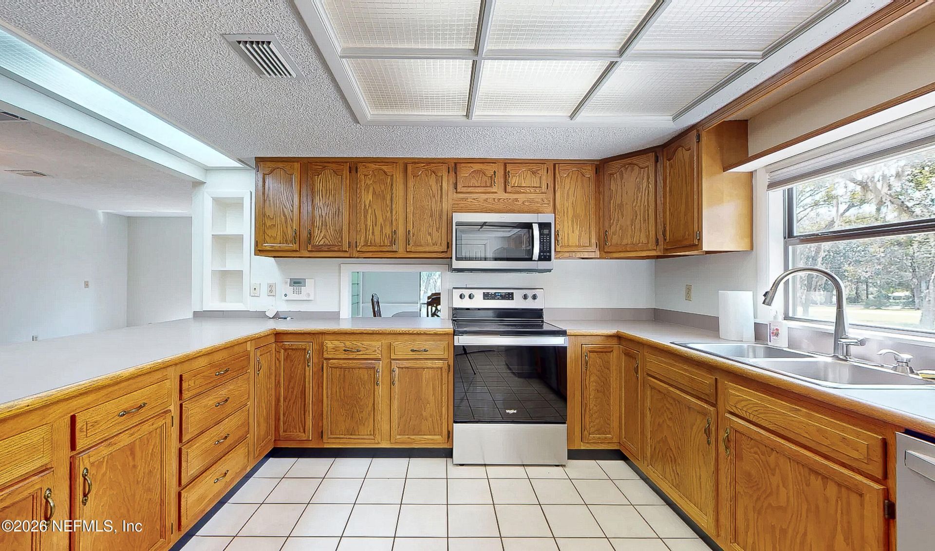 1028 Lake Asbury Drive, Green Cove Springs, FL 32043 Photo