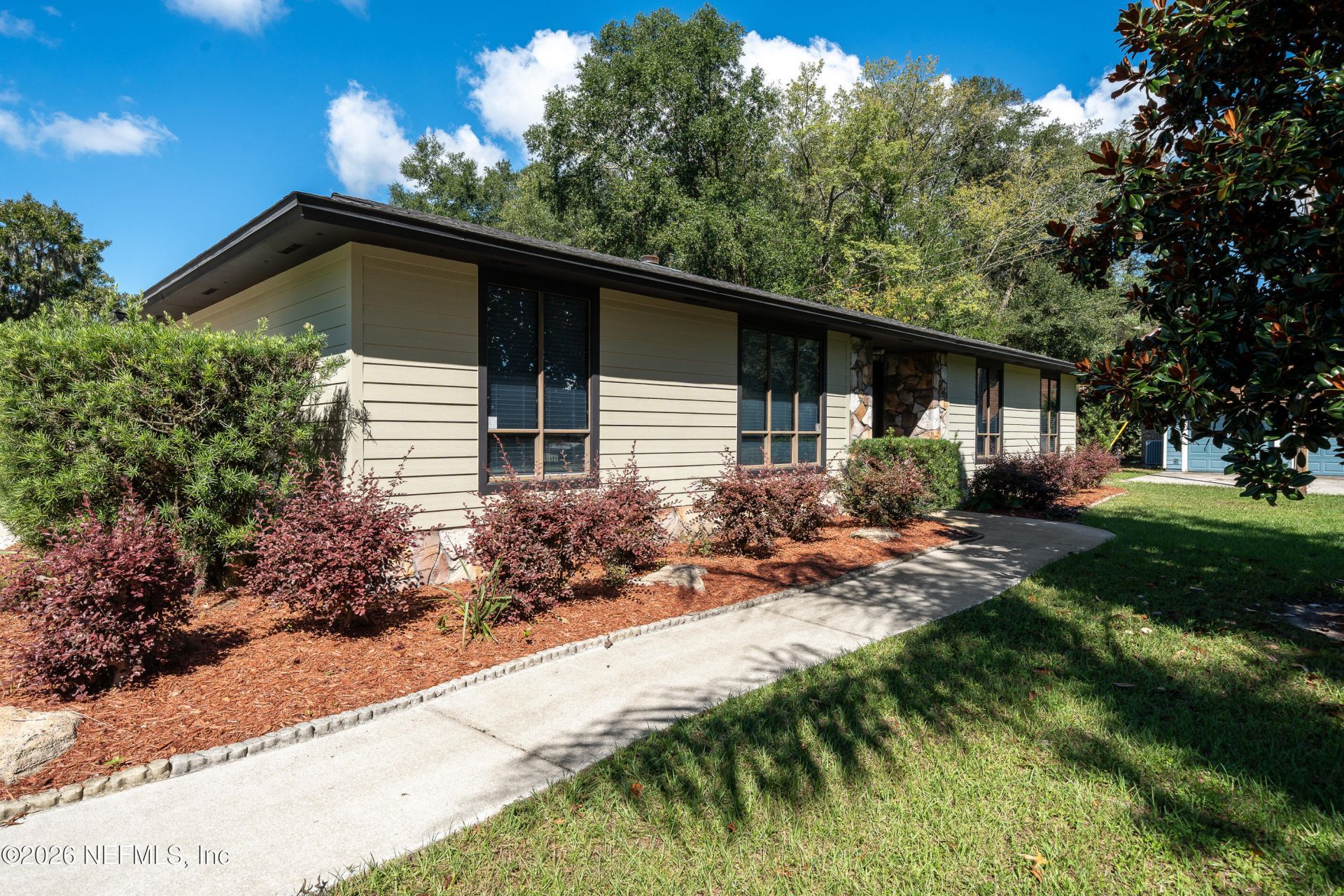 1028 Lake Asbury Drive, Green Cove Springs, FL 32043 Photo