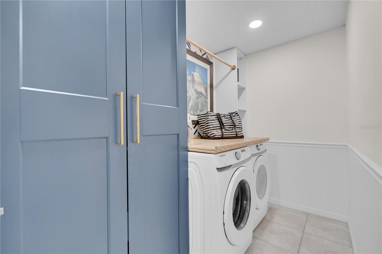 862 Hudson Avenue, Unit 862, Sarasota, FL 34236 Photo