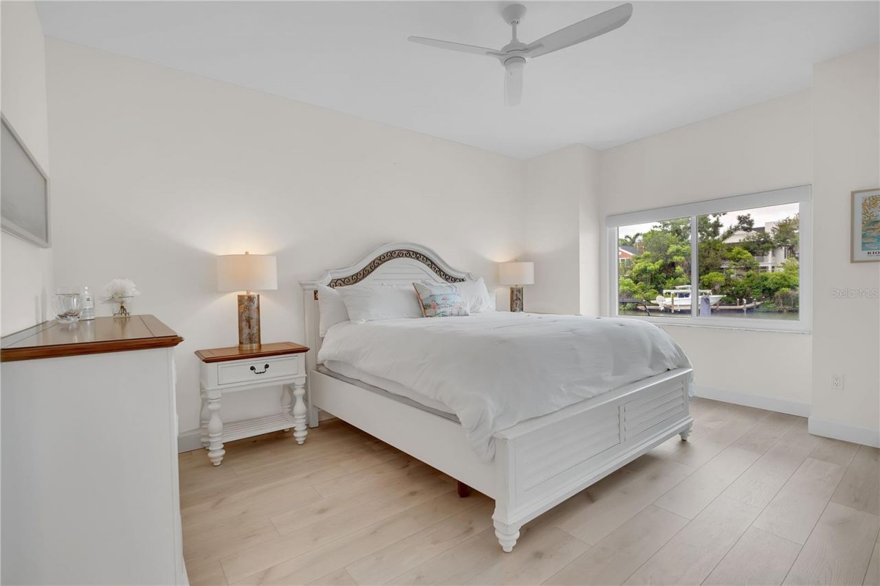 862 Hudson Avenue, Unit 862, Sarasota, FL 34236 Photo