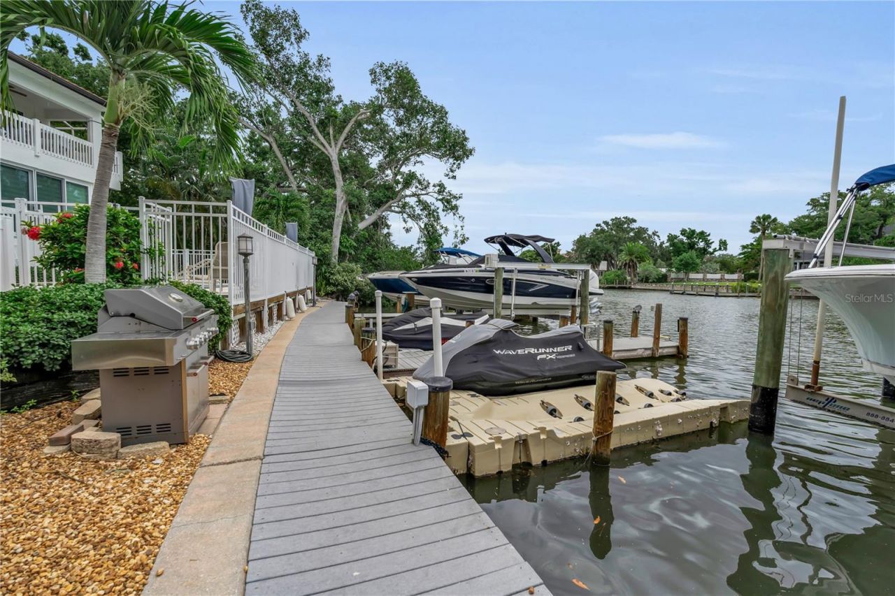 862 Hudson Avenue, Unit 862, Sarasota, FL 34236 Photo