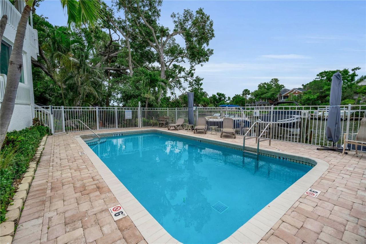 862 Hudson Avenue, Unit 862, Sarasota, FL 34236 Photo