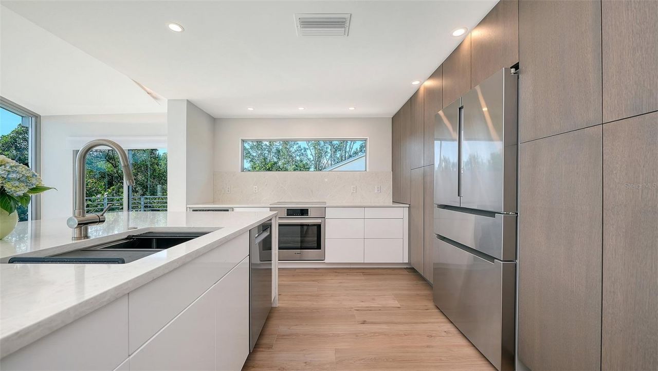 660 Penfield Street, Longboat Key, FL 34228 Photo