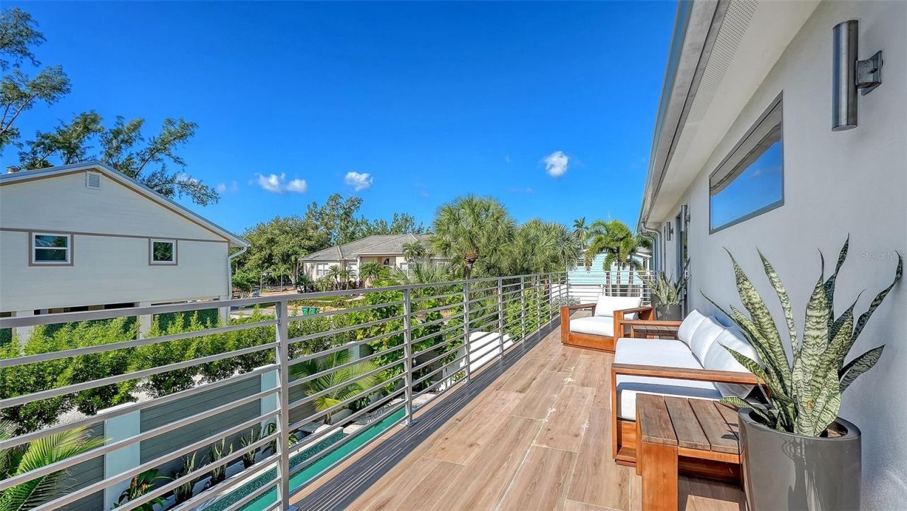 660 Penfield Street, Longboat Key, FL 34228 Photo