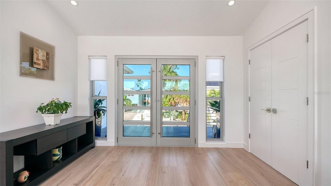 660 Penfield Street, Longboat Key, FL 34228 Photo