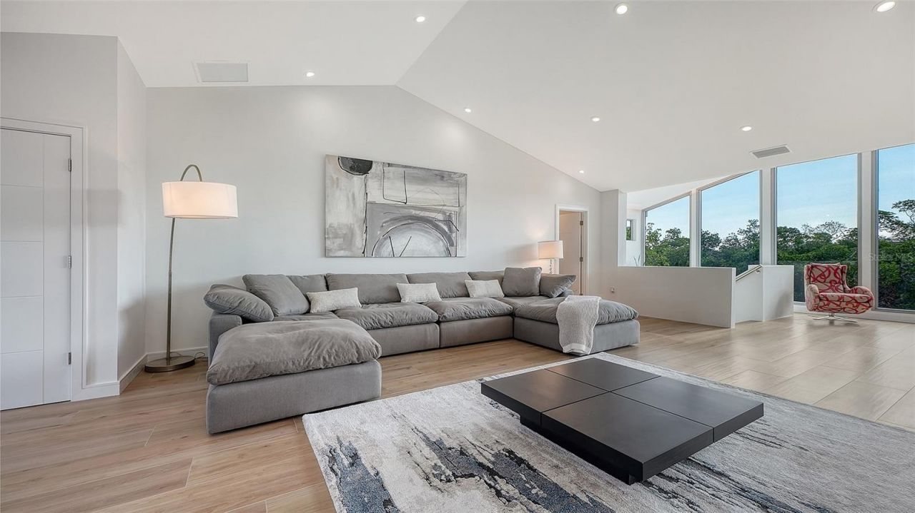 660 Penfield Street, Longboat Key, FL 34228 Photo