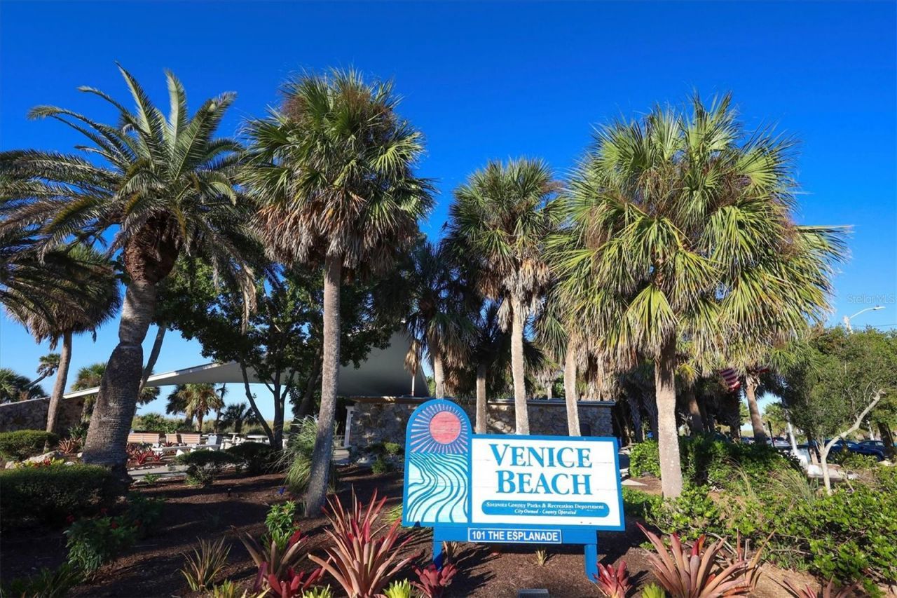 620 Hibiscus Drive, Venice, FL 34285 Photo